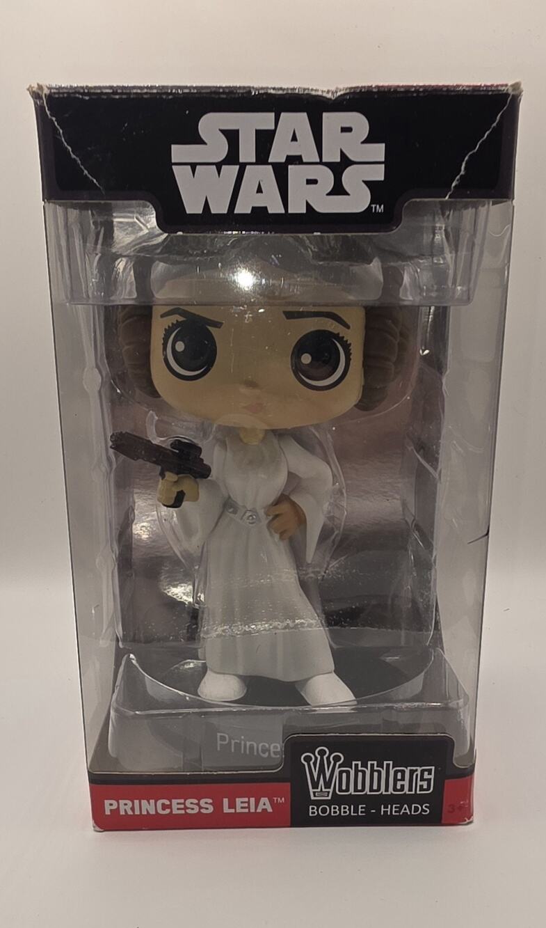 Star Wars Classic Princess Leia Funko Wacky Wobbler Toy Bobble Head New